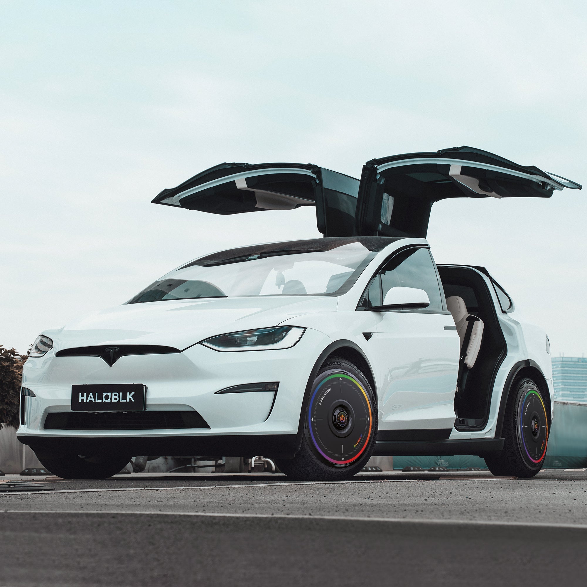 HALODISC 2 Wheel Covers for Tesla Model X 2016-2020 20" Slipstream Wheels丨Rainbow Road
