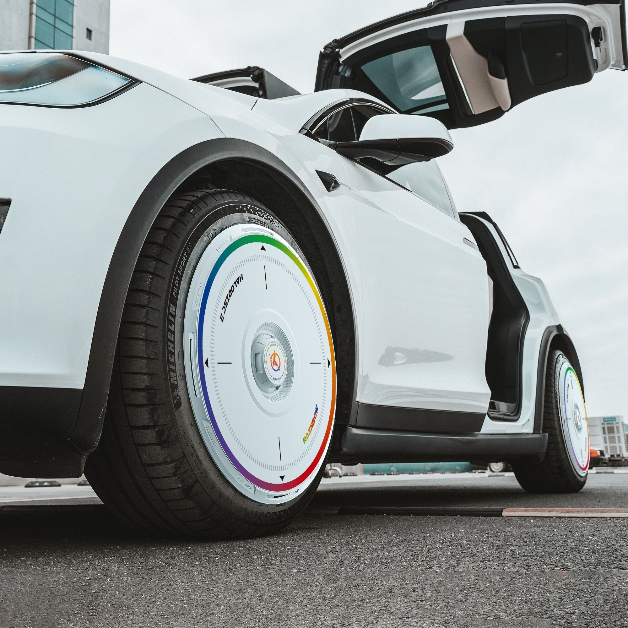 HALODISC 2 Wheel Covers for Tesla Model X 2021-2025 20" Perihelix Wheels丨Rainbow Road